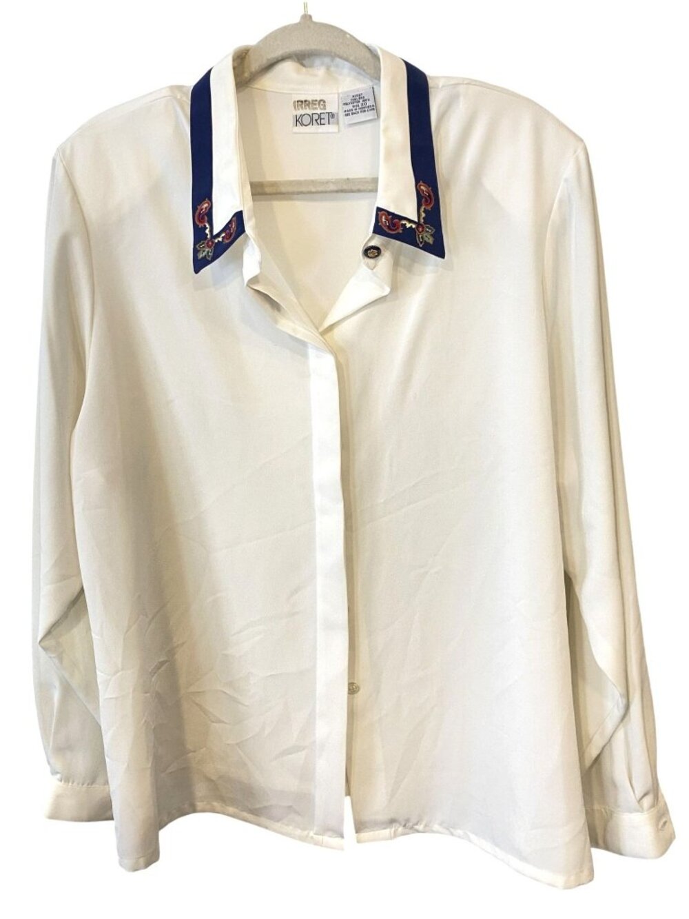 Vintage Koret Womens 20 Embroidered Collar Blouse Hidden Buttons 90s Preppy